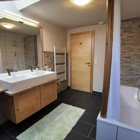 Апартаменты Haus Viktoria *